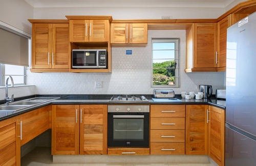 Illovo Beach Apartment | Illovo Beach Club
