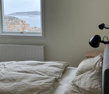 Ilulissat House | Illu Rental - Modern seaview vacation house
