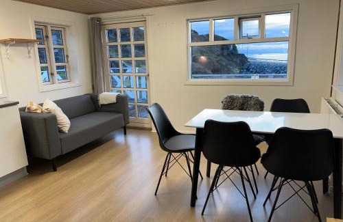 Ilulissat House | Illu Rental - Whale View Vacation House