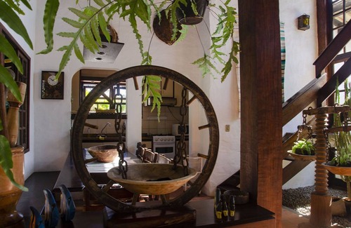 Cachoeira do Bom Jesus House | ILLUMINATED HOUSE IN THE MIDDLE OF NATURE IN FLORIPA!