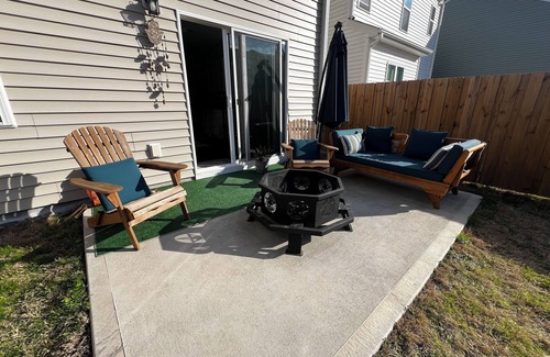 Hightsville House | ILM Premium Stay Airport - with Patio, laundry, WiFi in welcoming Wilmington