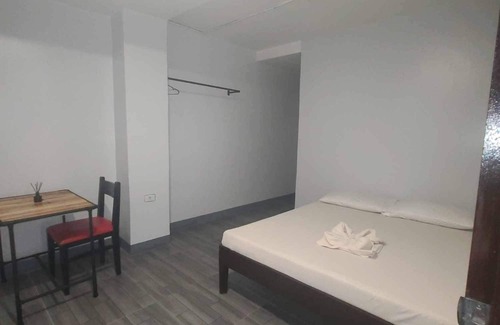 Iloilo City Proper House | Iloilo Budget Inn - Valeria