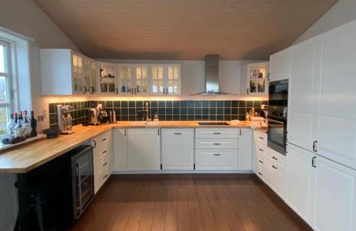 Ilulissat Villa | Ilulissat Stay - Seawatch Retreat