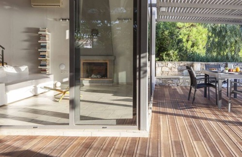Steni Vala Villa | Ilya Villa Sleeps 4 (2 Bedrooms) in Alonnisos, Sporades Islands, Greek Islands,