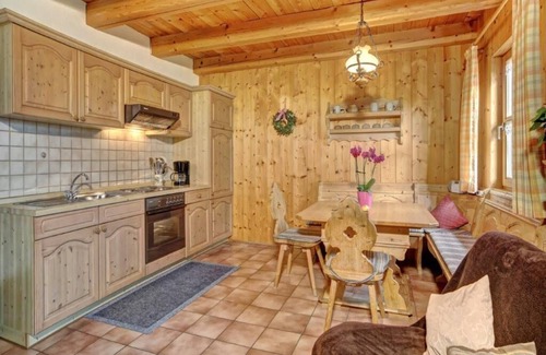 Eppenschlag Apartment | Im Bayerwald-Stil gestaltete FeWo (60 m2) mit eigener Terrasse