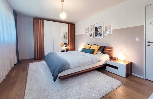 Neuenhof Apartment | Im Quer