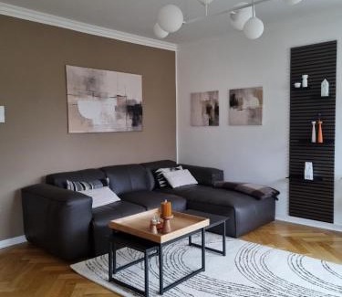 Wiesdorf Apartment | Im Zentrum von Leverkusen, helle 3-Zimmerwohnung 80 m2
