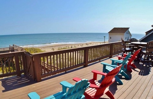 South Nags Head House | Imagine sitting on the deck in the morning watching the dolphins play in the ocean!