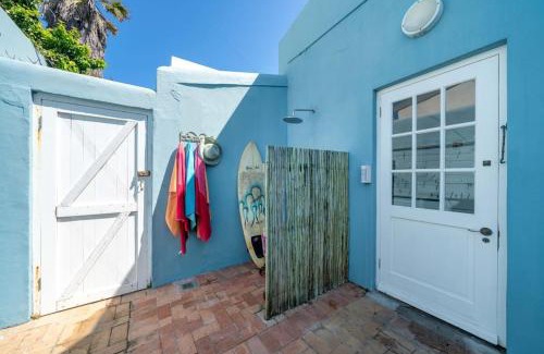 Muizenberg House | 'Imagine' - Surfers Corner Muizenberg Village