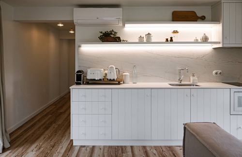 Lamego Villa | Imago Houses 2 - by MET