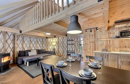 Saint-David-de-Falardeau Ski Chalet | Imago Village