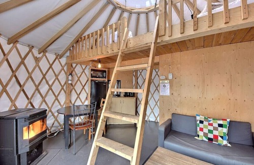 Saint-David-de-Falardeau Ski Chalet | Imago Village