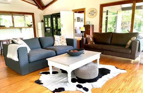 Hluhluwe Villa | Imani Bush House & Silver Sky Chalet