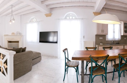 Panormos Villa | Imarkellis Boutique Villas