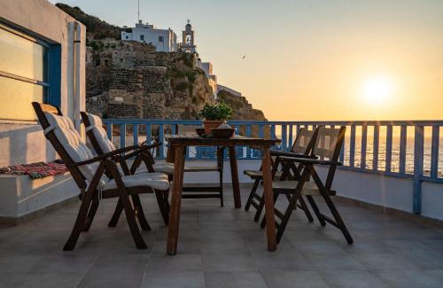 Mandraki House | Imerios Nisyrian House