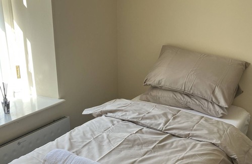 Ramsbottom Apartment | Immaculate 2-Bed Apartment in Bury