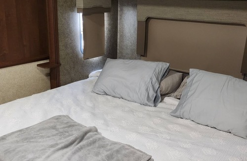 College Station House | Immaculate 2016 Georgetown Motorhome located in 12thPark RV Resort for game day