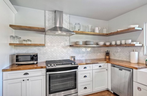 Loma Alta House | Immaculate 3 BDR in Oceanside – Private Pool & Spa