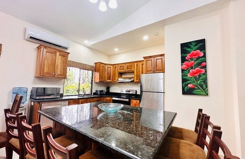 Esterillos Este Villa | Immaculate 3 bedroom, 2 bathroom private villa with private pool