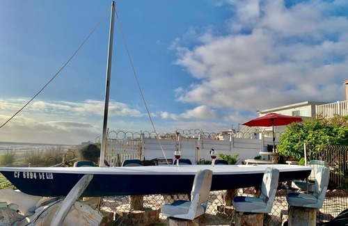 Rosarito House | immaculate 5 bedroom Villa, Jacuzzi terrace, AC in charming Playas de Rosarito