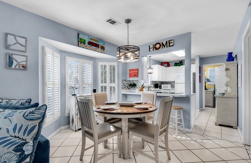 Clipper Cove House | Immaculate & Adorable Beach Cottage! Steps to Community Pool & Beach! Gameroom/Mancave
