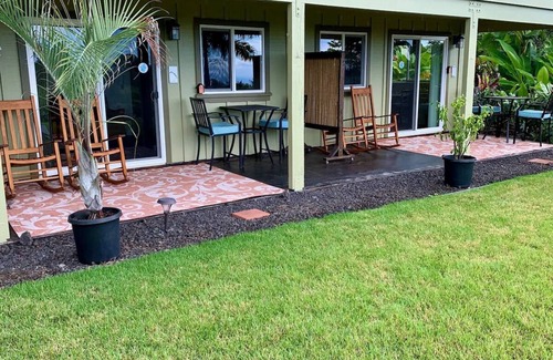 Kailua-Kona Apartment | Immaculate; Air Cond; Ocean/Garden views;GIG WiFi6 S