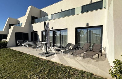 Torre-Pacheco Apartment | Immaculate Apartment Overlooking the Lovely Pool CEI35-5