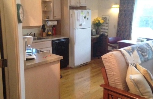 Bar Harbor Apartment | Immaculate Hummingbird Suite - One Mile from Acadia National Park