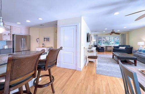 Spring Lake House | IMMACULATE Spring Lake property, walk to beach, town and pools. 5 star reviews!
