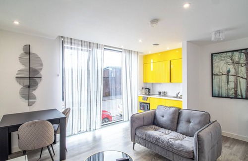 Sheffield Apartment | Immaculate studio apartment in Sheffield City