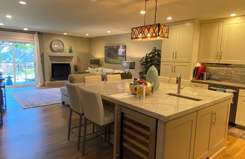 Yountville Condo | Immerse Yourself in Wine Country Long Term Okay