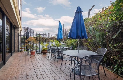 Castro Valley House | Immersed in the heart of Alameda County!