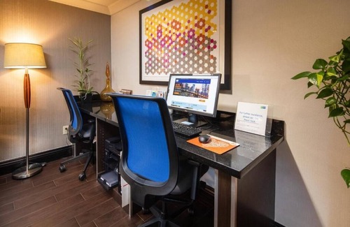 Castro Valley House | Immersed in the heart of Alameda County!