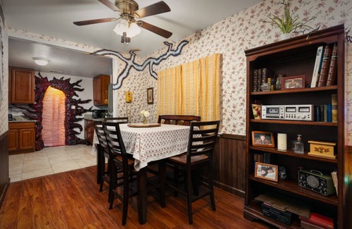 Clovis House | Immersive Stranger Things Experience