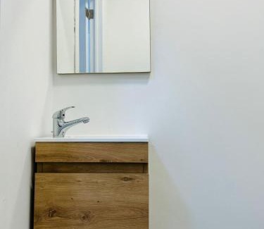 Begijnhof's Wijk Apartment | Immeuble au cœur de Bruxelles : Vivez l'Expérience Unique de la Rue Verbist