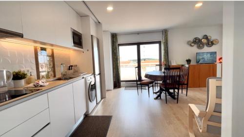 Ovar Apartment | ImoWeMo OVAR - Ovarinha Girassol