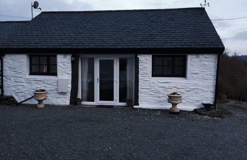 Dolwyddelan Cottage | Impeccable 2-Bed Cottage near Betws y Coed