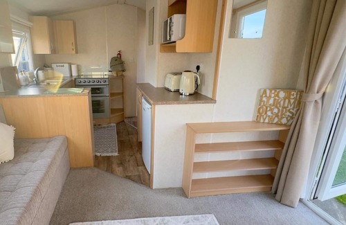 Heysham Cabin | Impeccable 2-bed Static Caravan in Morecambe