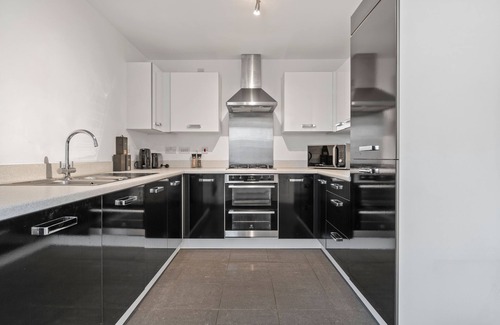 Havering House | Impeccable 3-Bed House in Hornchurch