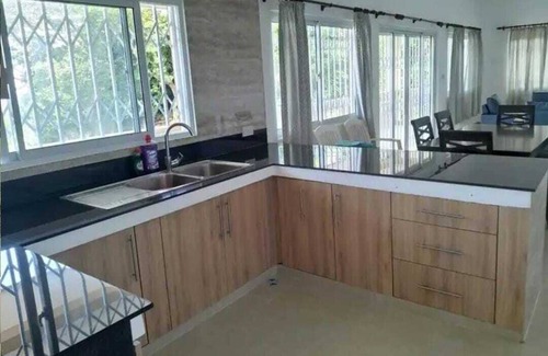 Anse Boileau Villa | Impeccable 3-Bed Villa in Anse Boileau!