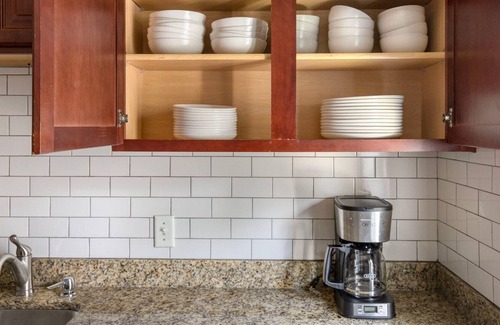 South Boston Apartment | Impeccable South Boston 2BR w/ Building W/D, nr Seaport, by Blueground