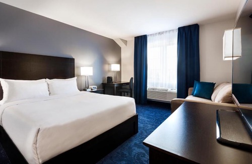 Saint-Eustache Hotel | Imperia Hotel & Suites Saint-Eustache
