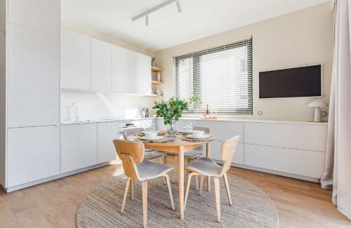 Karlikowo Apartment | Imperial Apartments - Nadmorski Kameralnie near SEA - parking podziemny