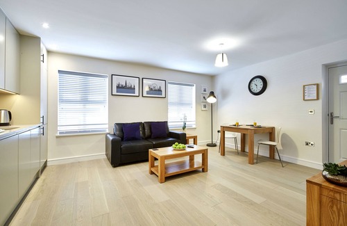 Maidenhead Apartment | Imperial Court by Viridian Apartments