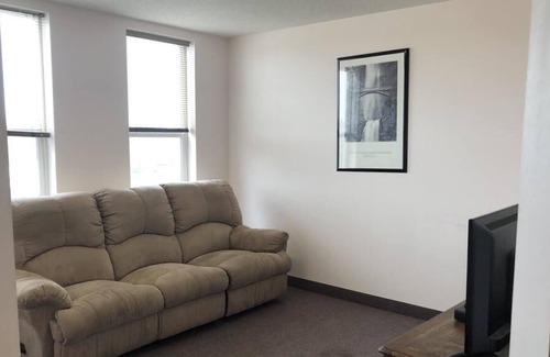 Bassano Hotel | Imperial Hunter Hotel