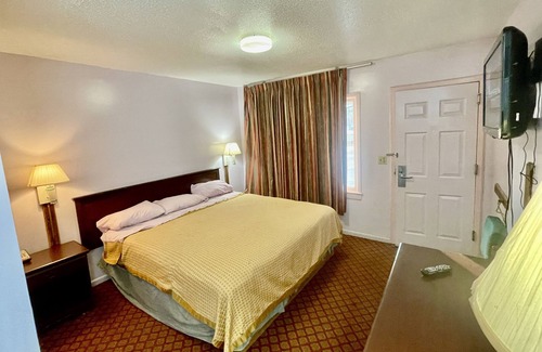 Mullins Apartment | imperial motel