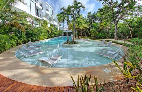 Akumal Apartment | "Imperial" Penthouse w Private Rooftop & Pool
