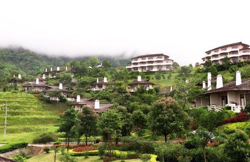 Khaem Son Resort | Imperial Phukaew Hill Resort