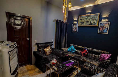 Karachi Apartment | Imperium Luxe Suite studio apartment 1 bedroom 1 living room