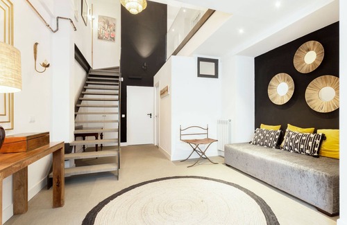 Salamanca Apartment | Impressive 3 bedroom duplex with parking. Francisco Silvela